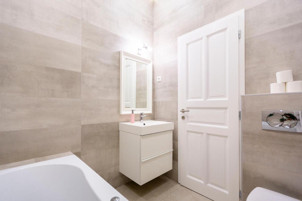 Luxury 3Bedrm 2Bathrm Apartment With Danube River View Budapest Exterior foto